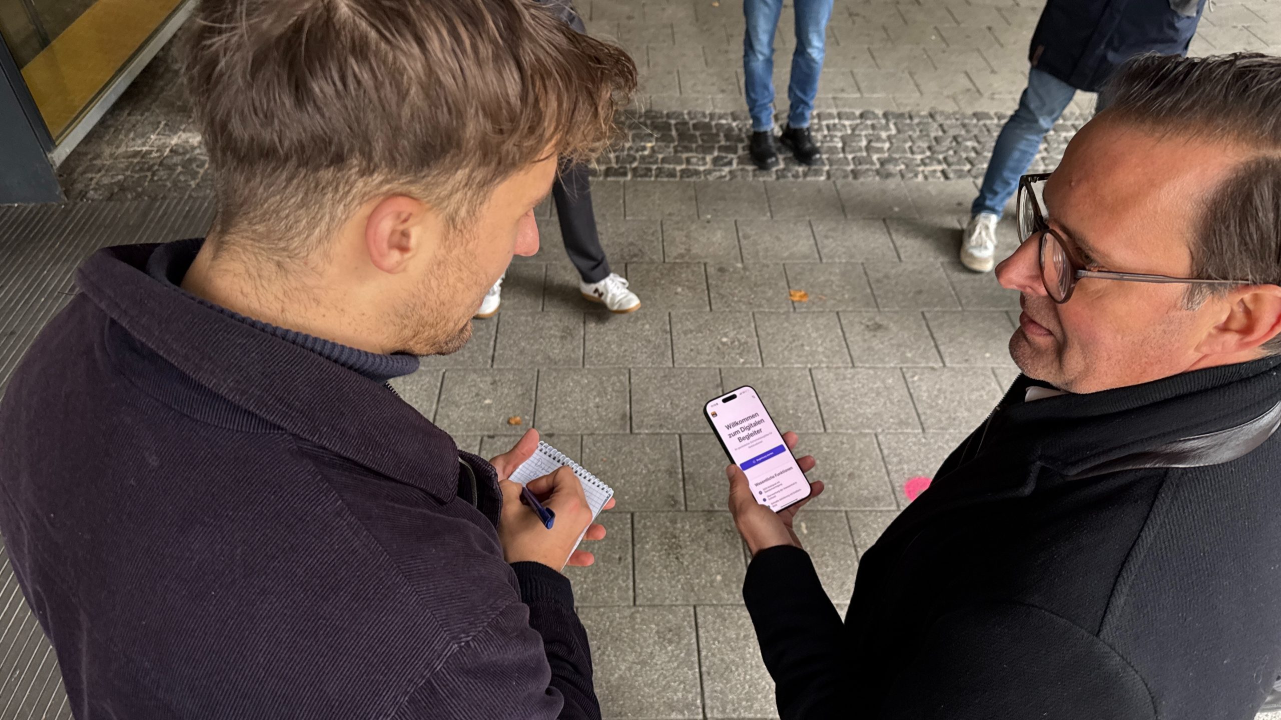 Der Digitale Begleiter bietet eine anonyme Begleitung über das Areal.